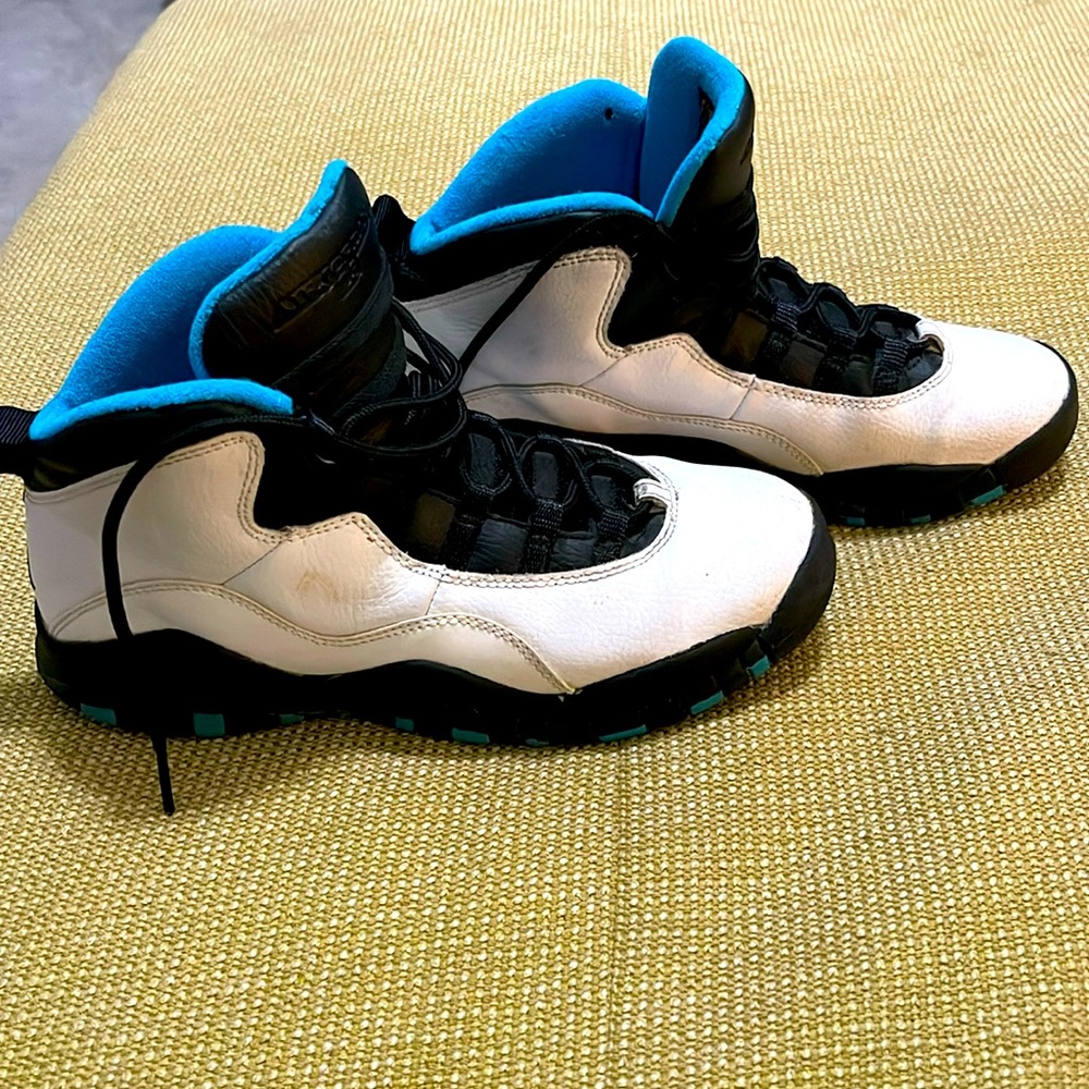 Air Jordan's... size 6.5... good preowned condition